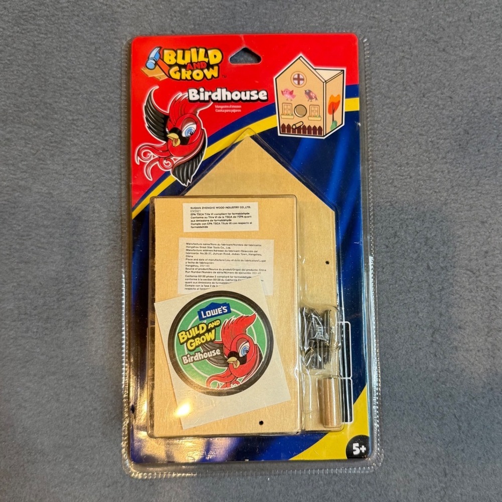Vintage Lowe's Build and Grow Birdhouse Kit Woodworking DIY Project